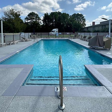 Motel 6-Greensboro, Nc - Airport エクステリア 写真