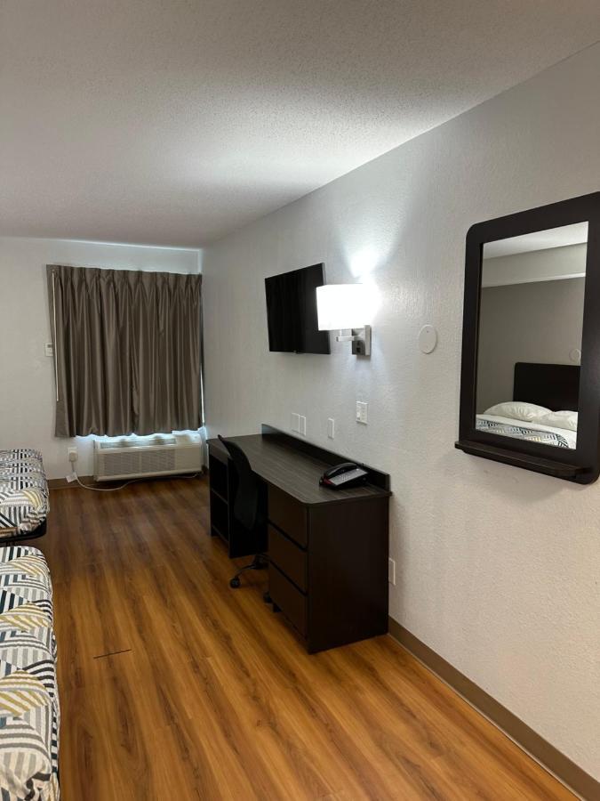 Motel 6-Greensboro, Nc - Airport エクステリア 写真