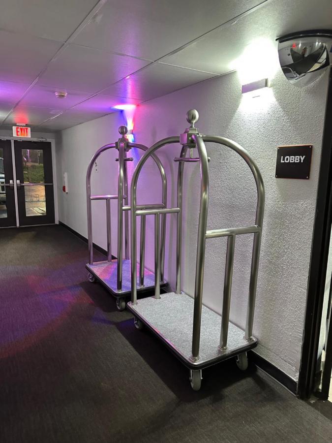 Motel 6-Greensboro, Nc - Airport エクステリア 写真