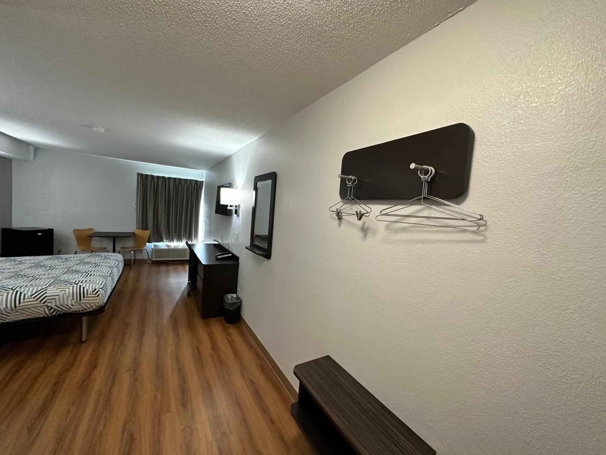 Motel 6-Greensboro, Nc - Airport エクステリア 写真