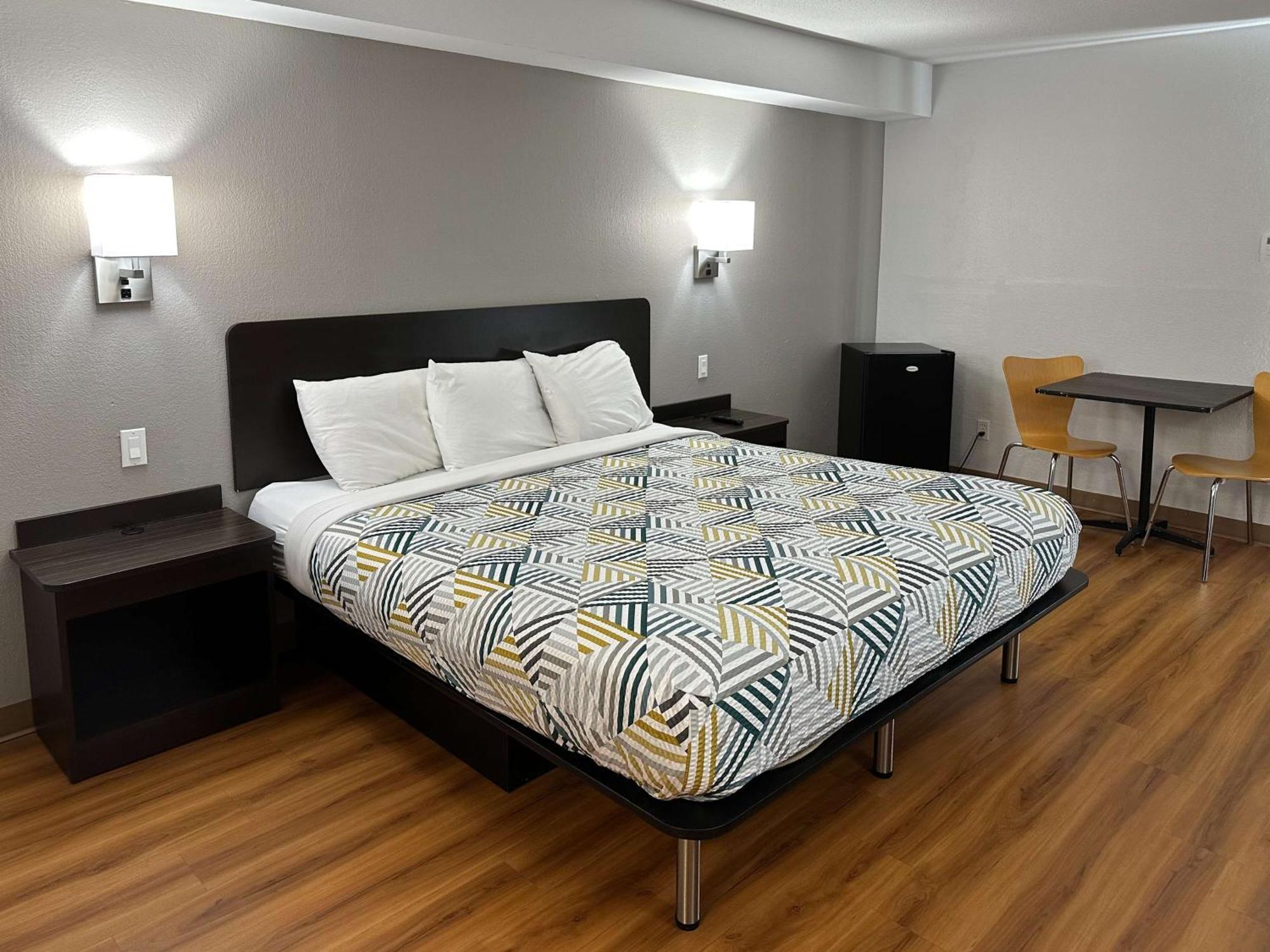 Motel 6-Greensboro, Nc - Airport エクステリア 写真