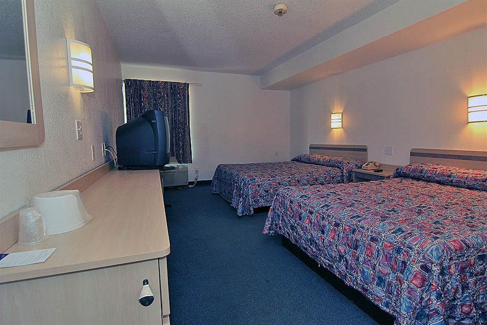 Motel 6-Greensboro, Nc - Airport エクステリア 写真